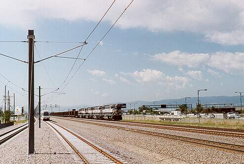 usr_m_den_rtd_028_englewoodstation_bnsf_20000720_bv_01.jpg