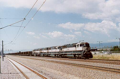 usr_m_den_rtd_029_englewoodstation_bnsf_20000720_bv_02.jpg