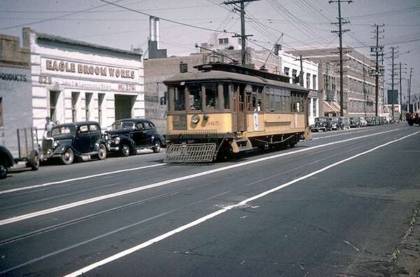 usr_m_lax_0365_flinee4thst_1946_bmjt_038.jpg