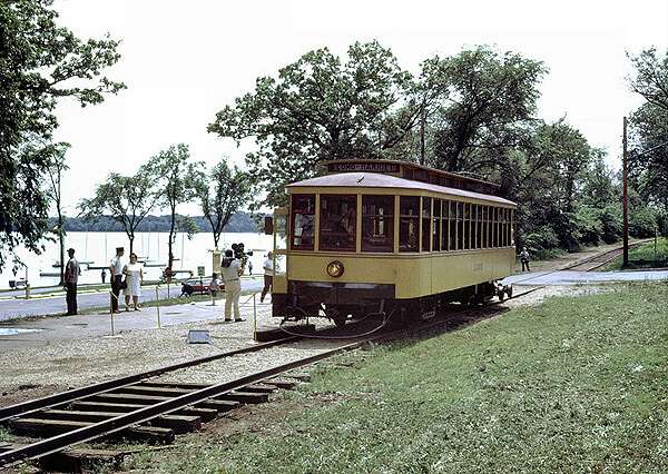 usr_m_museum_minnesotastreetcar_msp1300_prior+to+trolley+wire_vk_tcrt182.jpg
