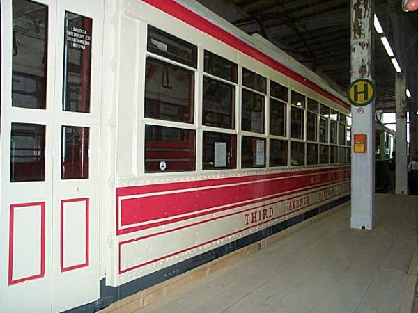usr_m_nyc-tars_graz'4202_tramwaymuseumgraz_fgrah_tars147.jpg