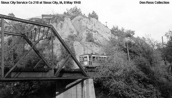 usr_m_stia_siouxcity_218_19480508_donross_soo016.jpg