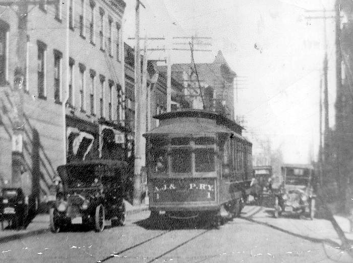 usr_m_stii_altonjack_001_alton-belle+third_1912_ss_ajp03.jpg