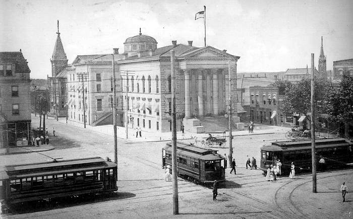 usr_m_stii_eslsub_xxx_belleville-public+square_1915_ss_esls07.jpg